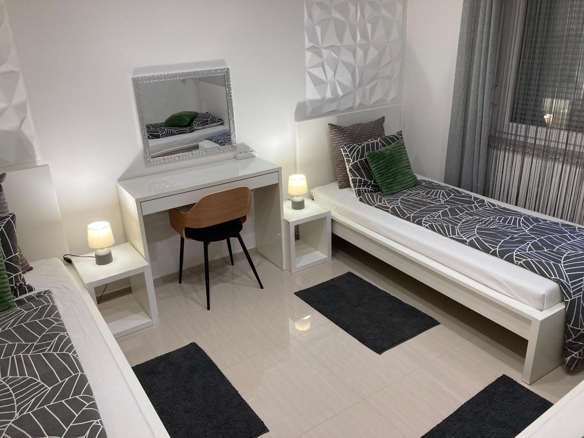 Apartman Sonas With Free Private Parking Karlovac Zewnętrze zdjęcie