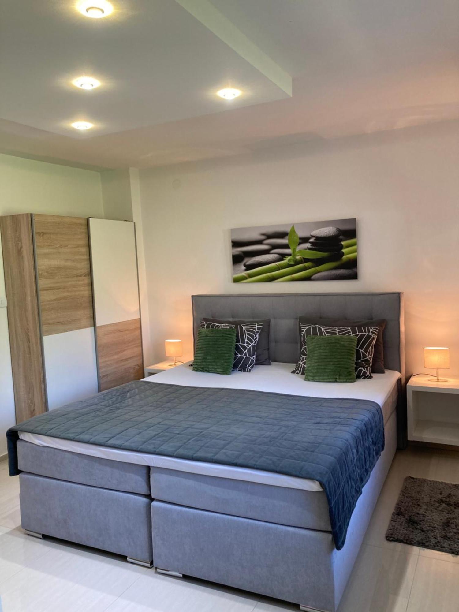 Apartman Sonas With Free Private Parking Karlovac Zewnętrze zdjęcie