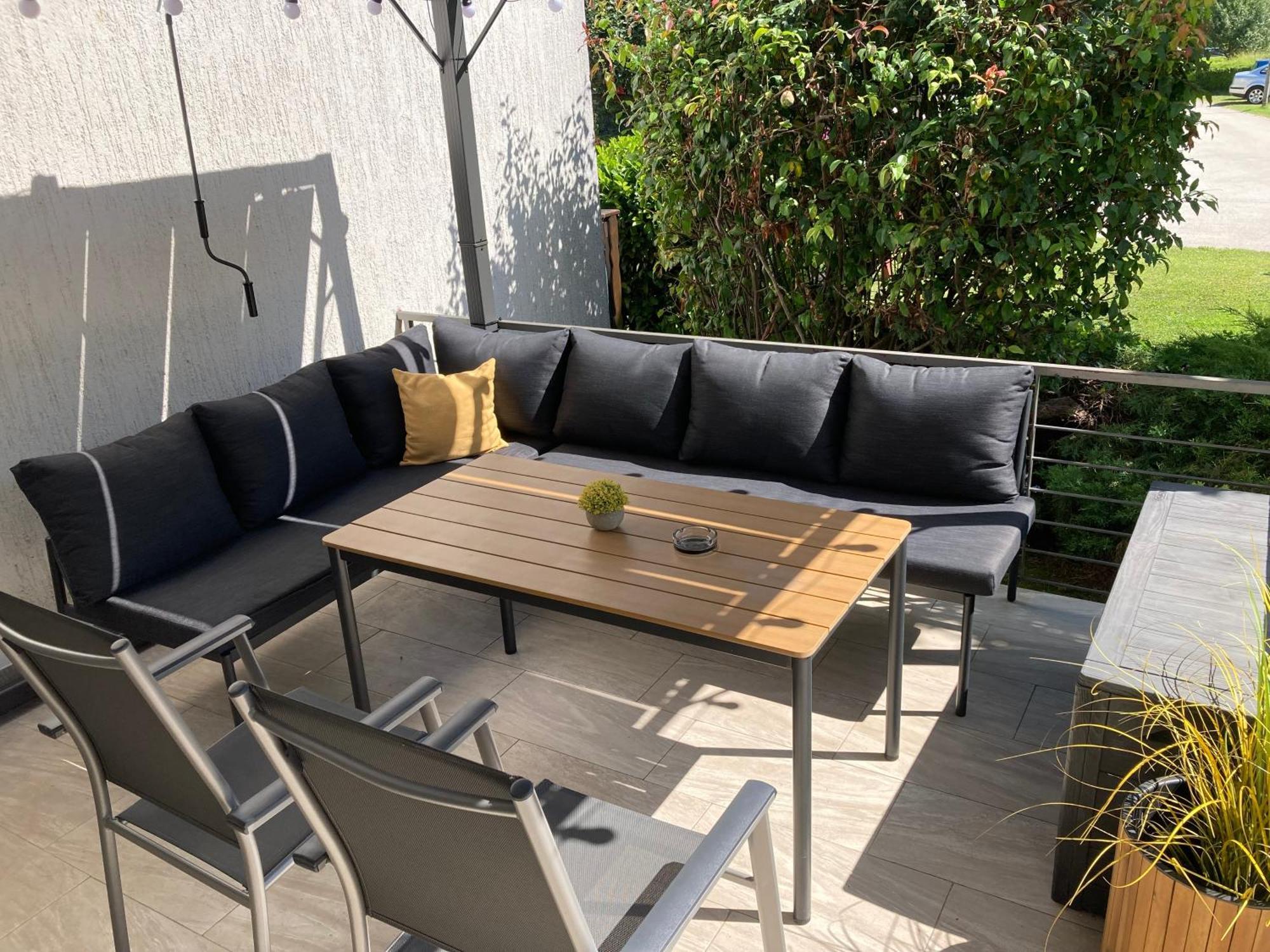 Apartman Sonas With Free Private Parking Karlovac Zewnętrze zdjęcie